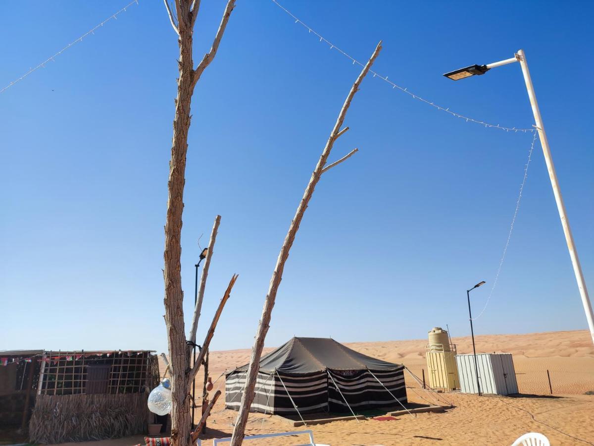 Bidiya Dunes Camp عزبة بدية ديونز Luxe tent *
