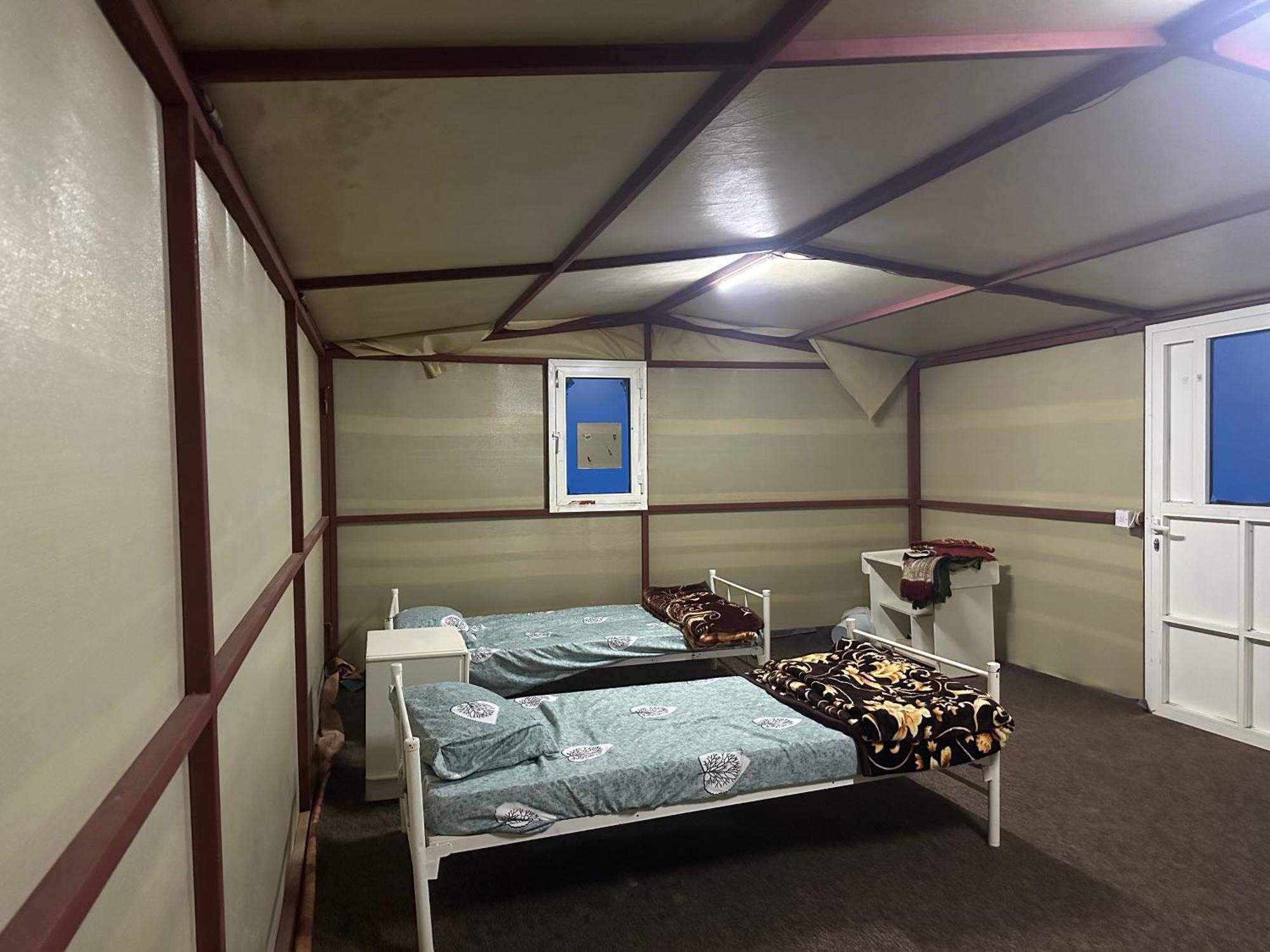 Bidiya Dunes Camp عزبة بدية ديونز Luxe tent *